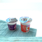 सफेद कस्टम मुद्रित पीपी डिस्पोजेबल ठग दूध / दही / कोलोफुल ढक्कन के साथ चाय का प्याला प्लास्टिक कप;